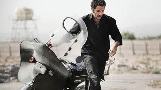 بدون تاریخ، بدون امضا