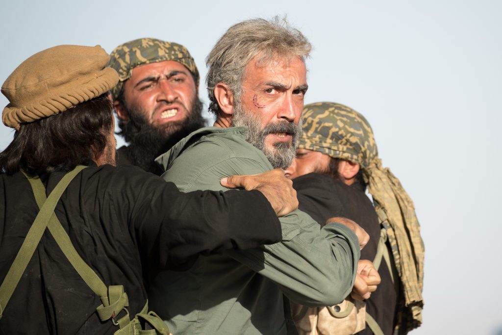 هادی حجازی فر در فیلم سینمایی به وقت شام