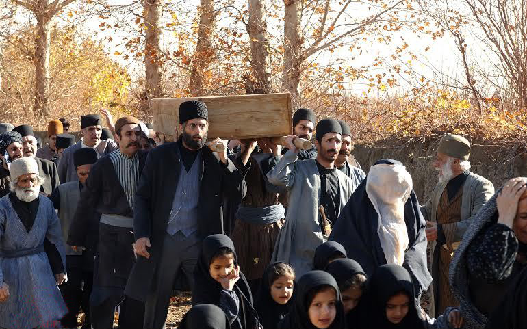 یتیم خانه ایران, توانا در ایدهپردازی ، ناتوان در قصهگویی یتیم خانه ایران, توانا در ایدهپردازی ، ناتوان در قصهگویی