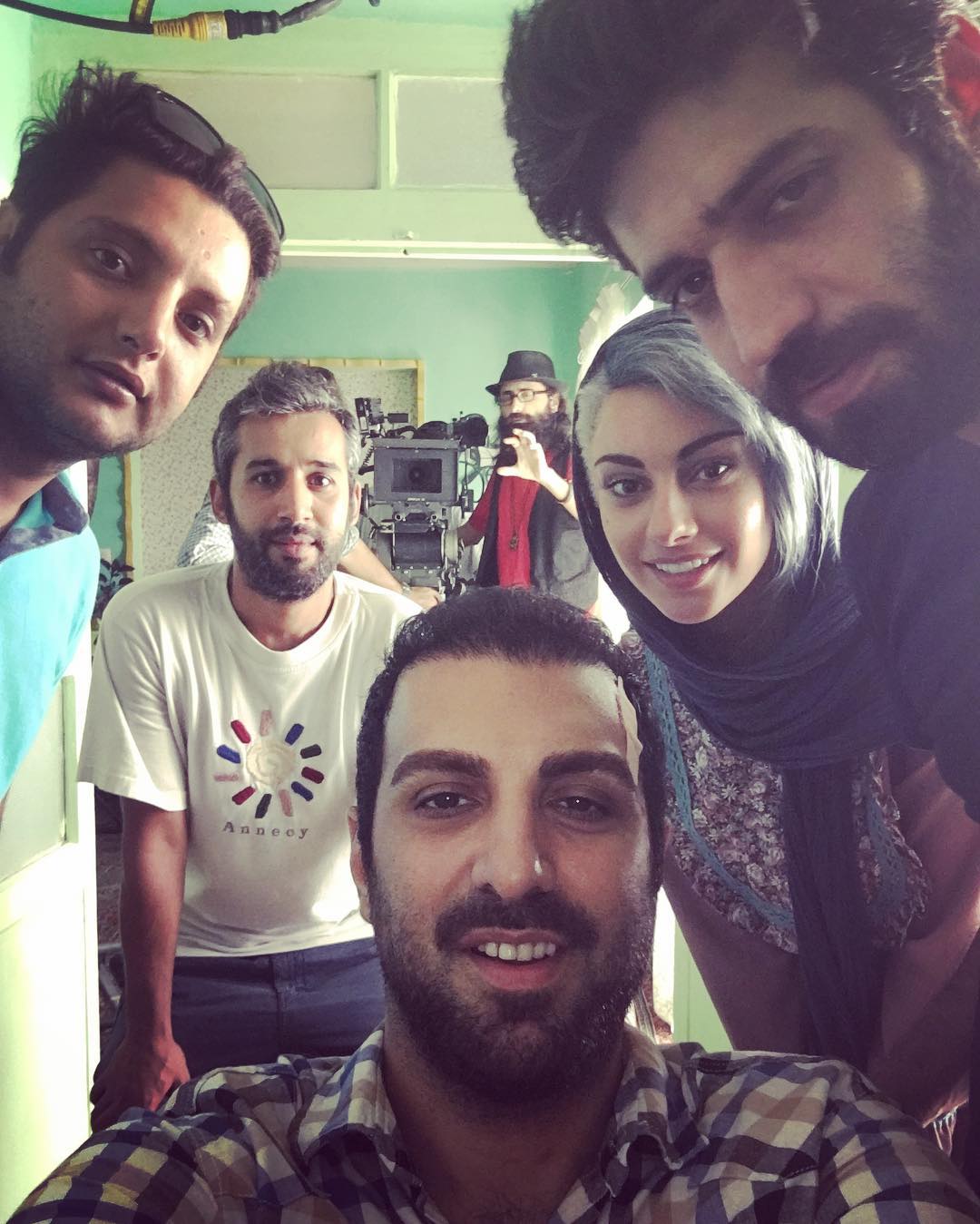 پولاد کیمیایی و ترلان پروانه در پشت صحنه فیلم گشت ارشاد 2