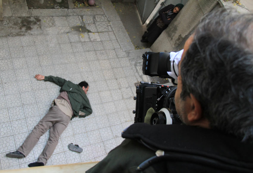 نقد فیلم سینمایی لاک قرمز در سایت منظوم