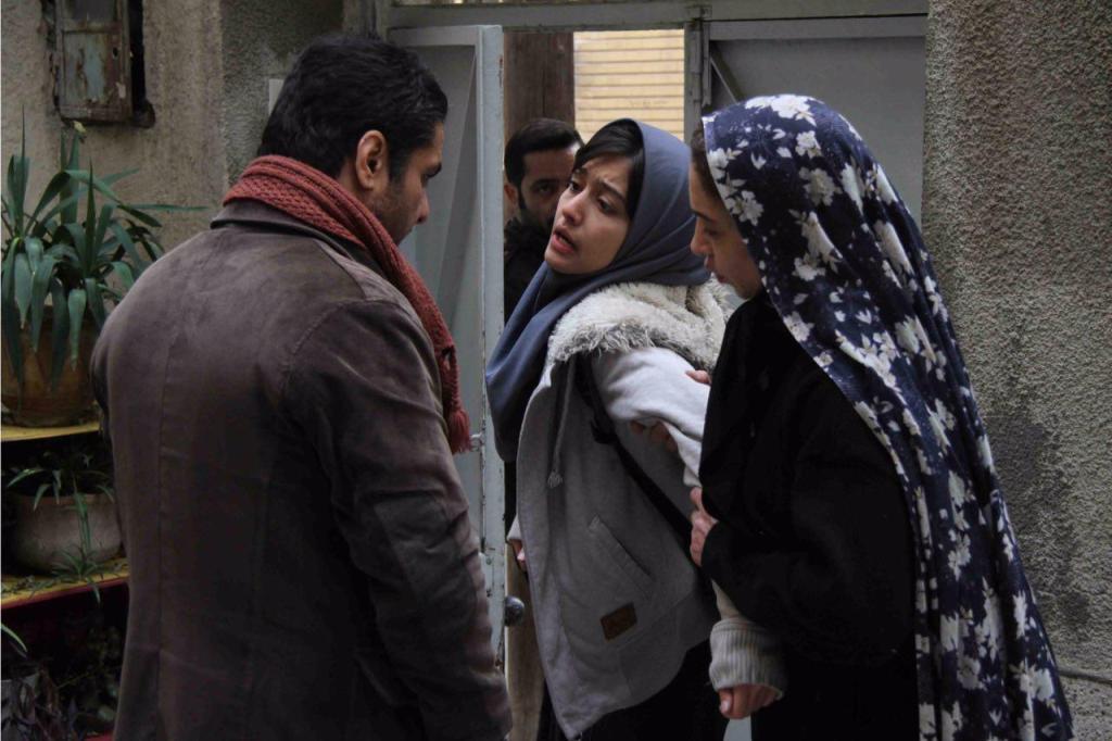 یک انتقاد آشکار به جامعه کنونی ایران