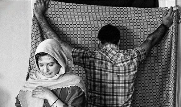 لعیا زنگنه در فیلم قاتل اهلی