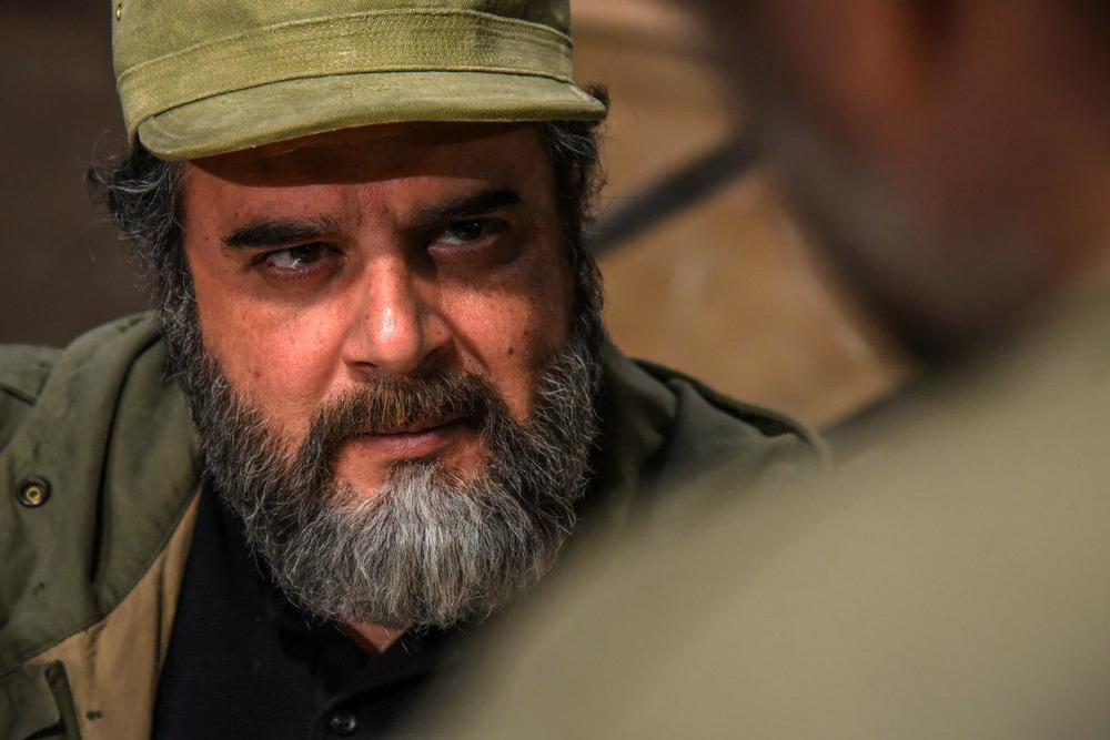 فیلم سینمایی سرو زیر آب به کارگردانی محمدعلی باشه‌آهنگر