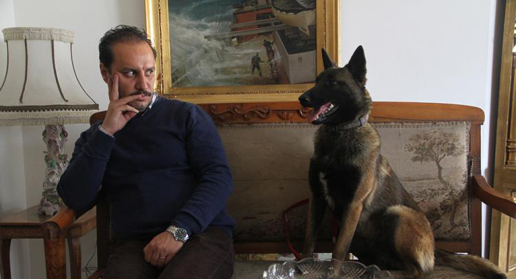 جواد عزتی در فیلم سینمایی اکسیدان