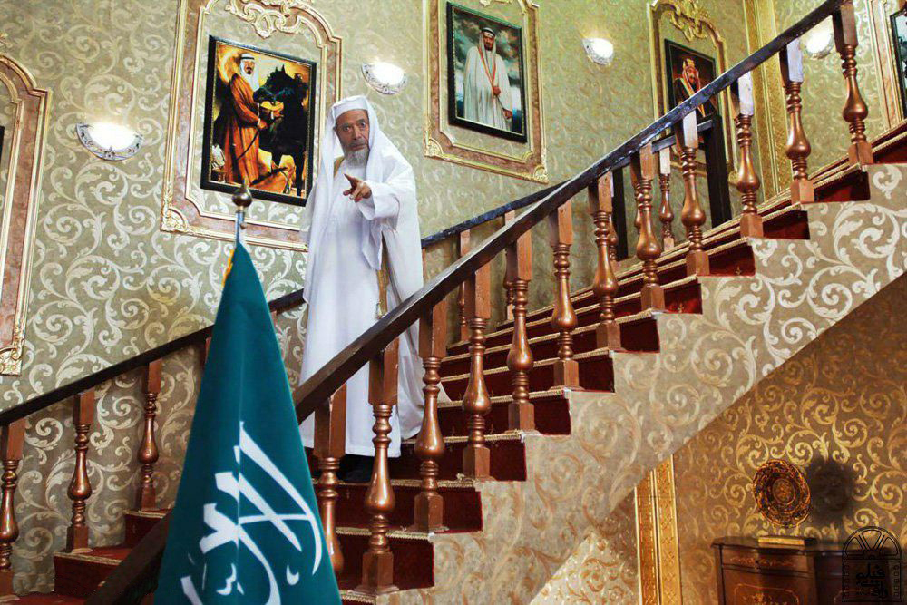 علی نصیریان در فیلم سینمایی امپراطور جهنم علی نصیریان در فیلم سینمایی امپراطور جهنم