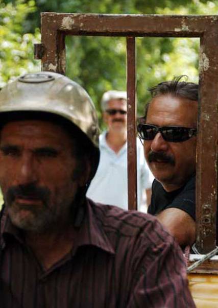 رضا ناجی در فیلم آواز گنجشک‌ها