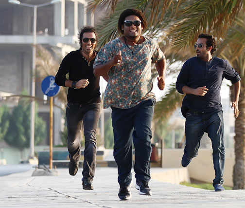 مصطفی زمانی و رضا یزدانی در فیلم تیک‌آف