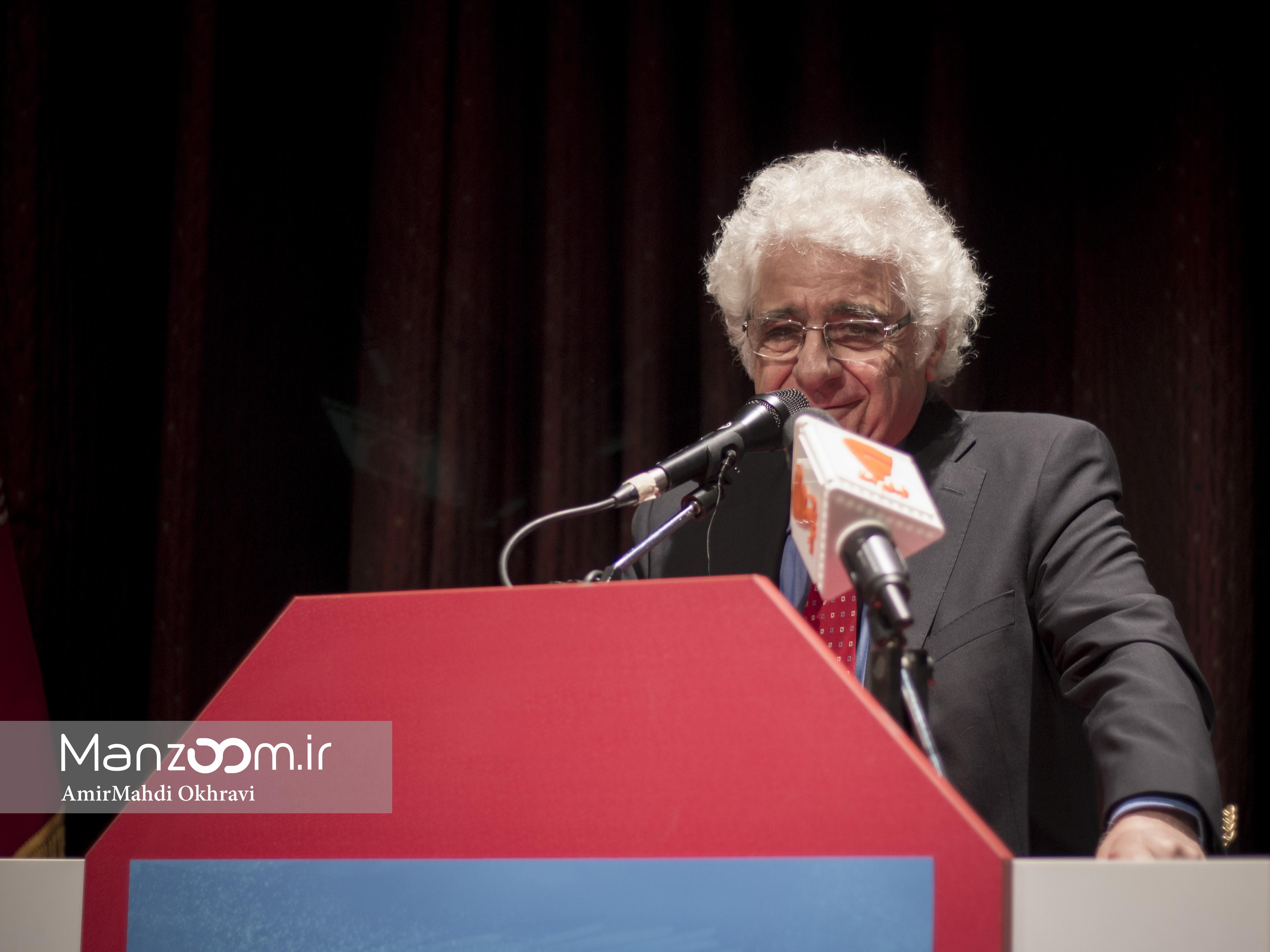 مراسم بزرگداشت و تولد 77 سالگی خسرو سینایی برگزار شد / تصاویر