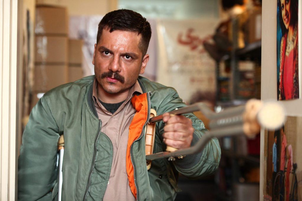 عباس غزالی در فیلم سینمایی همه چی عادیه عباس غزالی در فیلم سینمایی همه چی عادیه