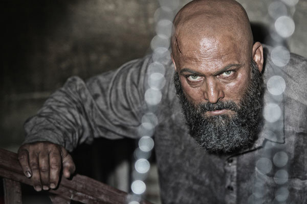  سیلی محکم به صورت ژانر سیاسی