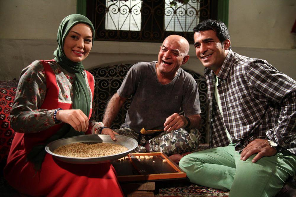 سحر قریشی و یوسف تیموری در فیلم پا تو کفش من نکن سحر قریشی و یوسف تیموری در فیلم پا تو کفش من نکن