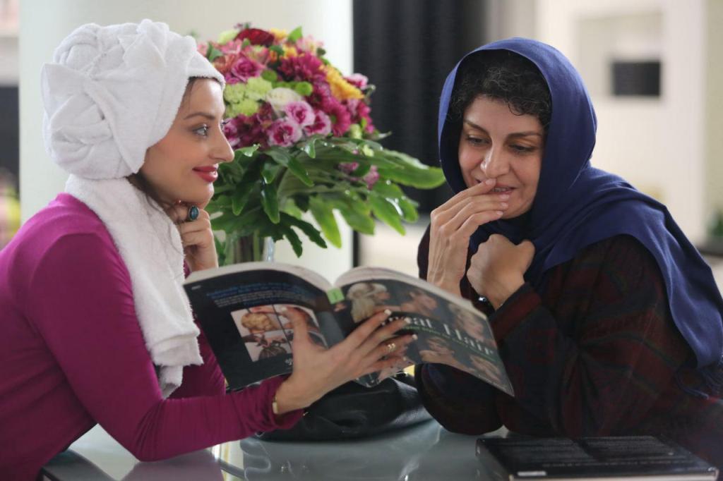 مریلا زارعی در فیلم زیر سقف دودی 