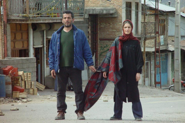 نگاهی دیگر به فیلم «به رنگ ارغوان» نگاهی دیگر به فیلم «به رنگ ارغوان»