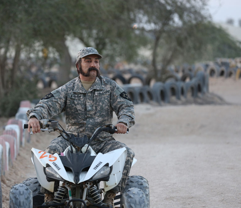 مجید صالحی در فیلم سه بیگانه