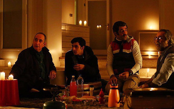 دیوار به دیوار