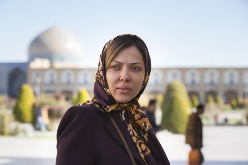  لیلا اوتادی در نمایی از فیلم «مالیخولیا»