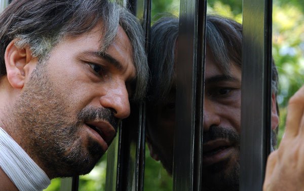 حمید فرخنژاد در فیلم حقیقت گمشده حمید فرخنژاد در فیلم حقیقت گمشده