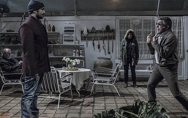 مانی حقیقی در فیلم نگار