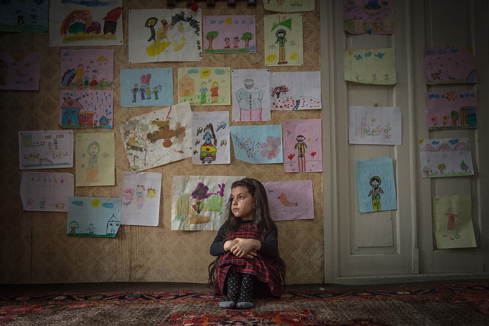 نقد فیلم سینمایی انزوا در سایت منظوم