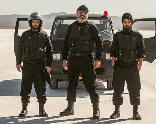 حمید فرخ‌نژاد و ساعد سهیلی در فیلم گشت ارشاد 2