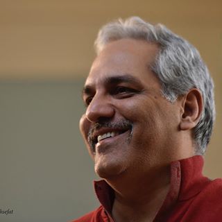 مهران مدیری در پشت صحنه فیلم ساعت 5 عصر