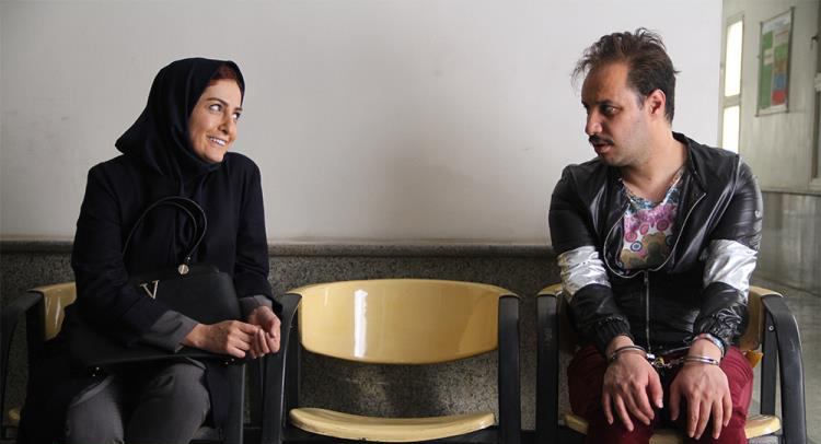 جواد عزتی در فیلم سینمایی اکسیدان جواد عزتی در فیلم سینمایی اکسیدان