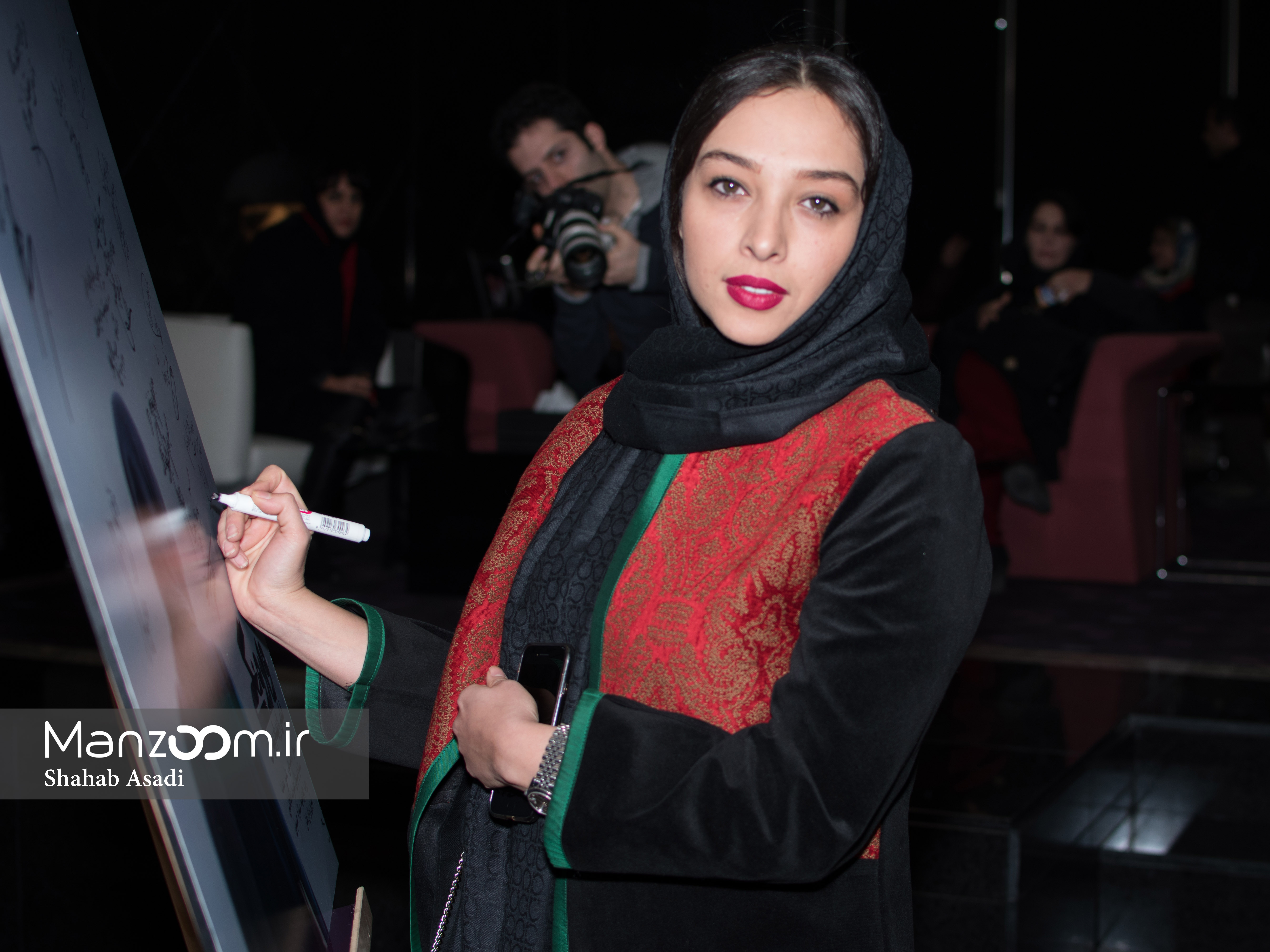 سحر دولتشاهی و لیلا حاتمی در اکران خصوصی «وارونگی» سحر دولتشاهی و لیلا حاتمی در اکران خصوصی «وارونگی»