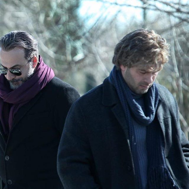 پژمان بازغی و امیر آقایی در فیلم فصل نرگس