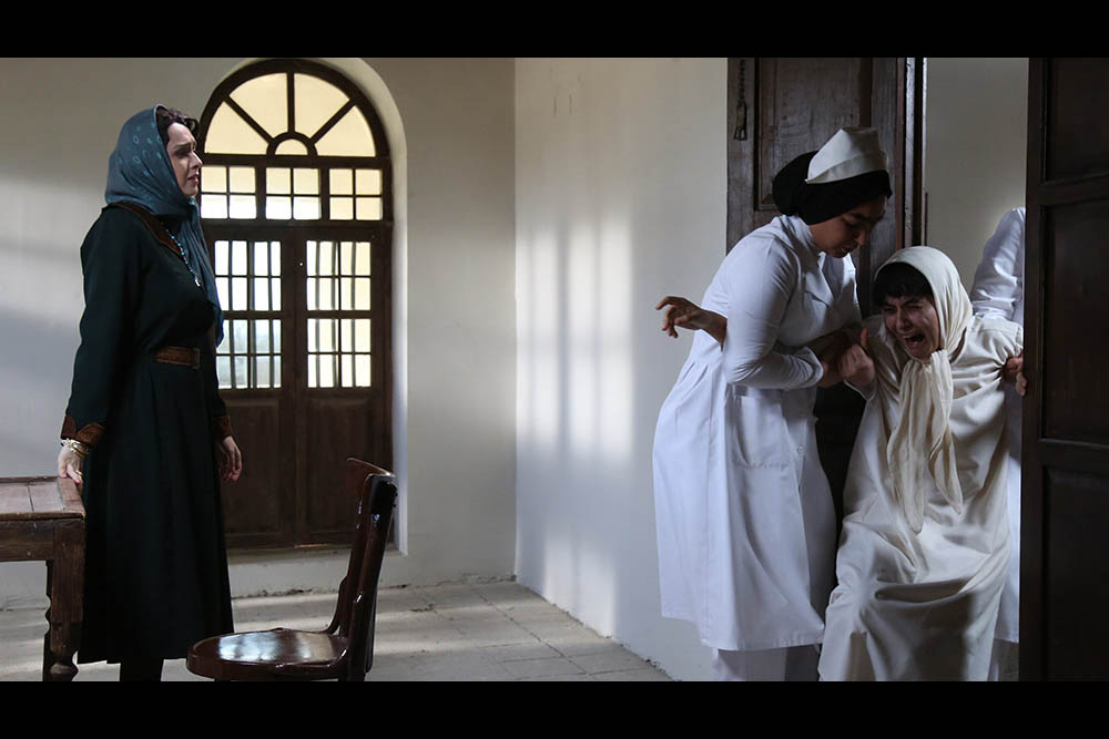 پریناز ایزدیار در سریال شهرزاد 2 پریناز ایزدیار در سریال شهرزاد 2