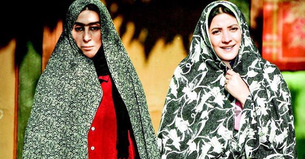 فاطمه معتمد‌آریا و طناز طباطبایی در فیلم پریناز