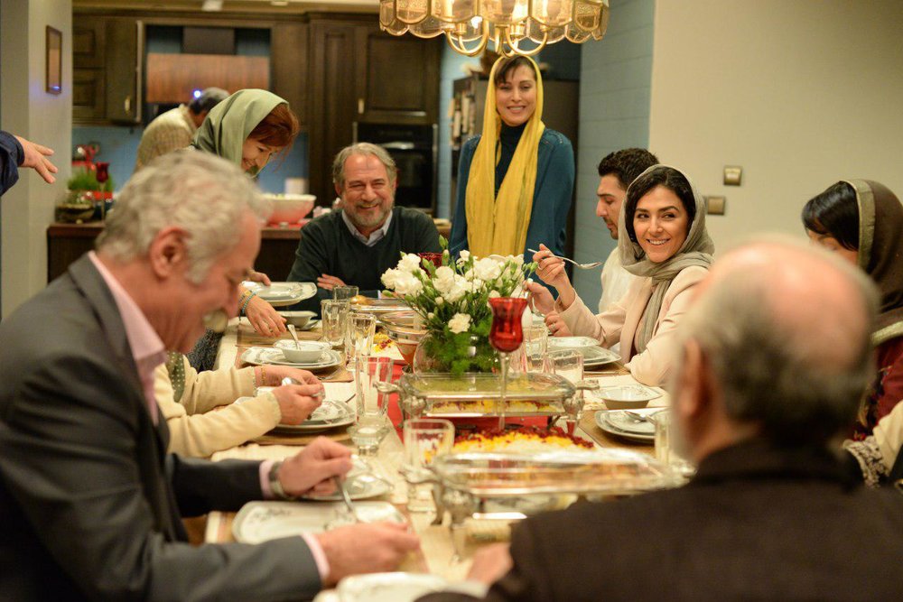 مهتاب کرامتی و آتیلا پسیانی در فیلم سینمایی جاده قدیم