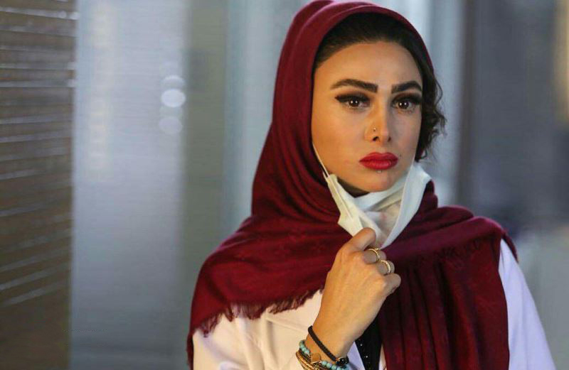 آزاده صمدی در فیلم خوب بد جلف