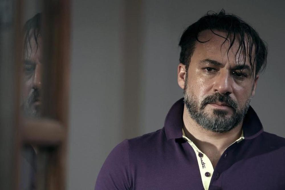 امیر آقایی در فیلم فصل نرگس