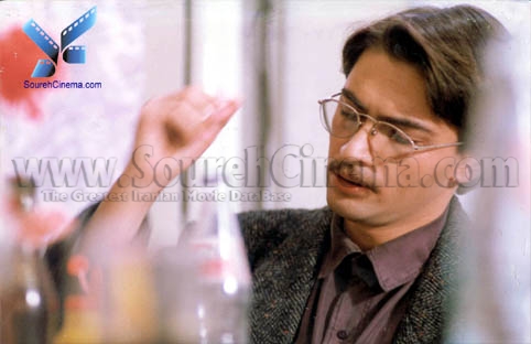 پارسا پیروزفر در فیلم ضیافت