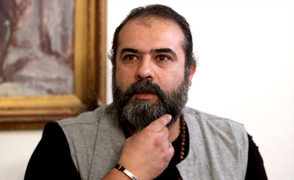 برزو نیک نژاد