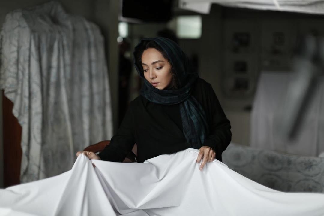 نیکی کریمی در فیلم آذر نیکی کریمی در فیلم آذر