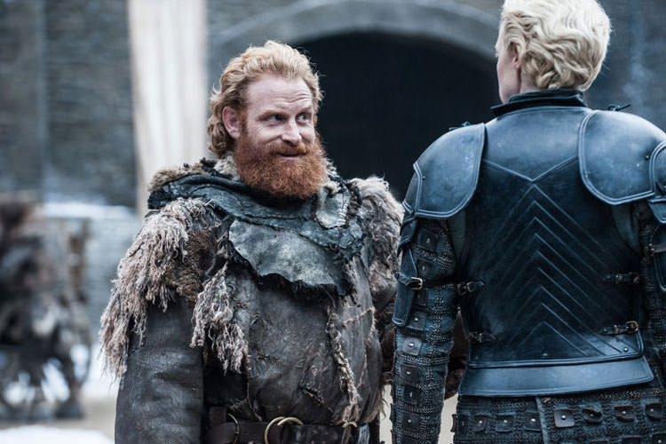 نقد سریال بازی تاج و تخت در سایت منظوم