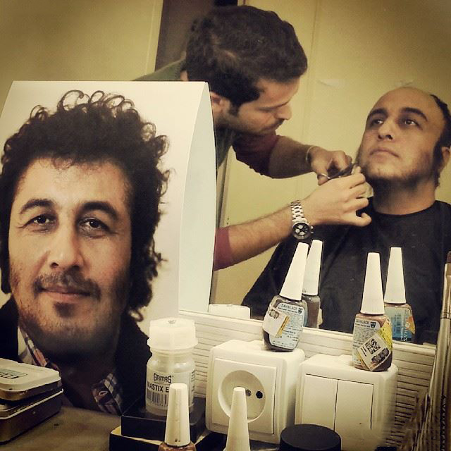 رضا عطاران در پشت صحنه فیلم نهنگ عنبر 2 رضا عطاران در پشت صحنه فیلم نهنگ عنبر 2