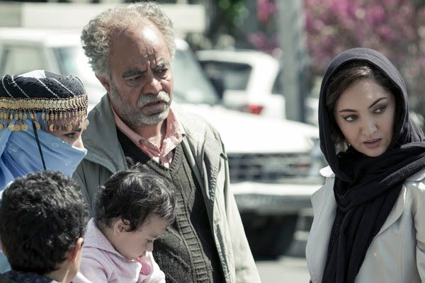 سعید آقاخانی و نیکی کریمی در فیلم سینمایی کامیون