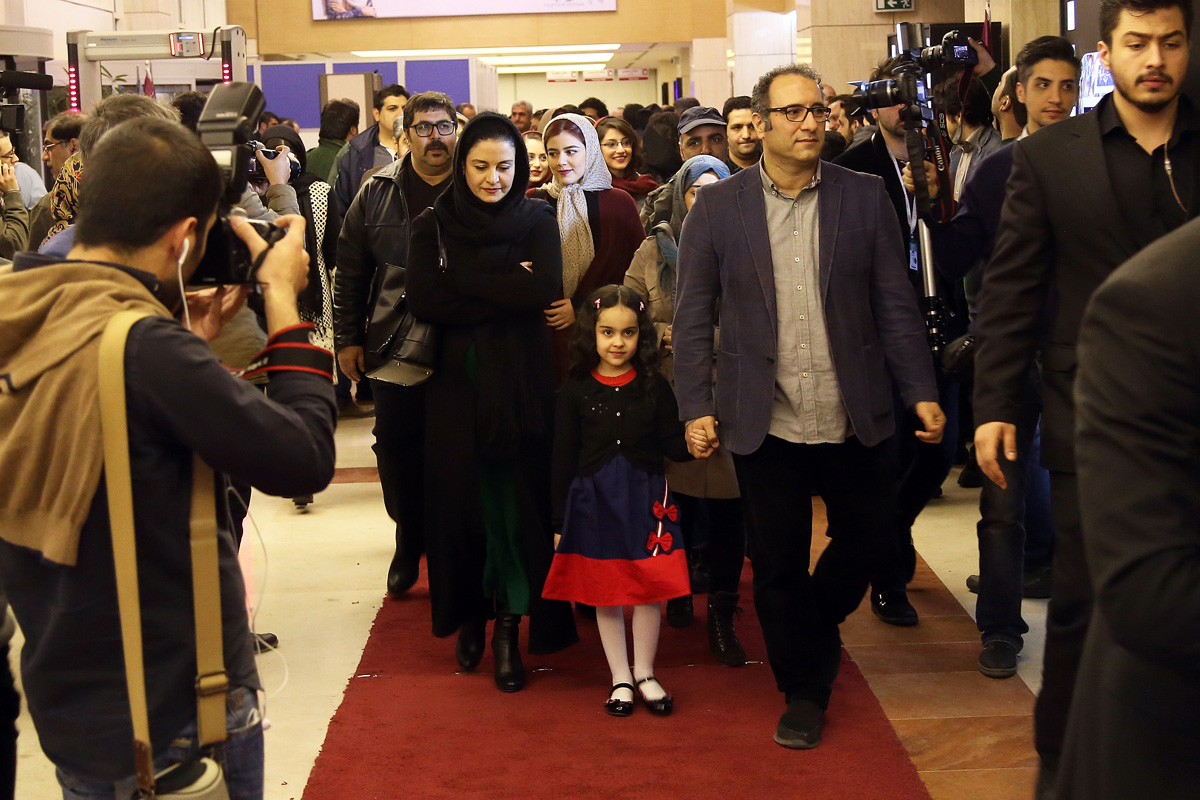 همچنان مرد ریش‌دار نمازخوان متعصب، البته خوب!!