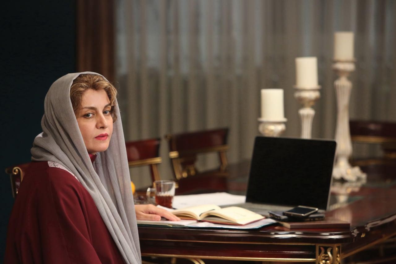 مریلا زارعی در فیلم زیر سقف دودی مریلا زارعی در فیلم زیر سقف دودی