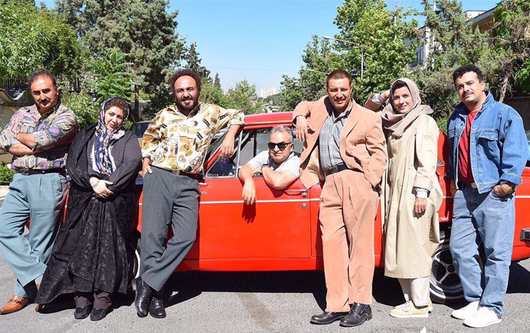 رضا عطاران و سارا بهرامی در فیلم سینمایی هزار پا رضا عطاران و سارا بهرامی در فیلم سینمایی هزار پا