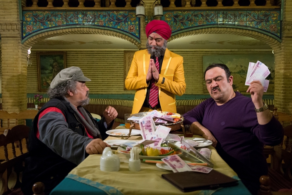 مهران غفوریان و محمدرضا هدایتی در فیلم سینمایی خالتور