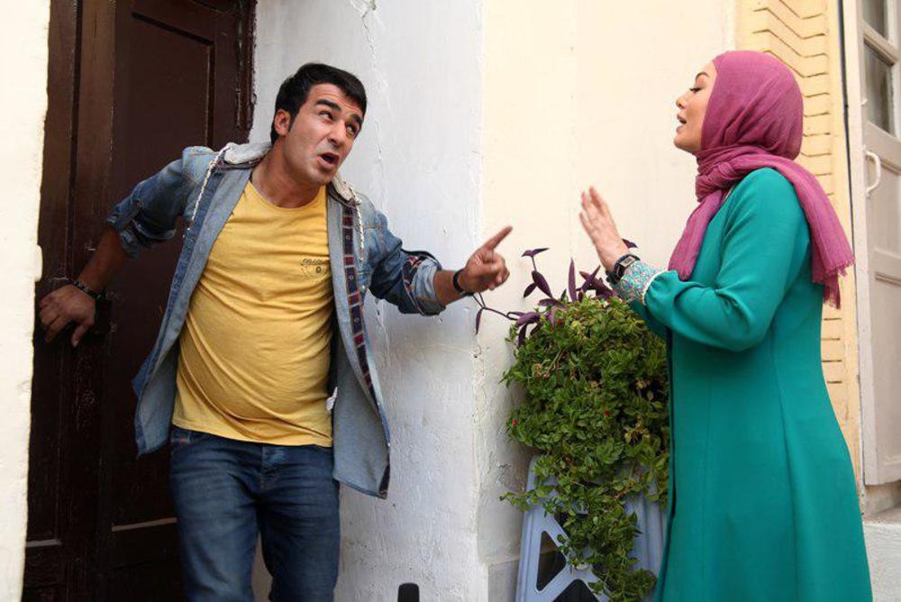 سحر قریشی و یوسف تیموری در فیلم پا تو کفش من نکن سحر قریشی و یوسف تیموری در فیلم پا تو کفش من نکن