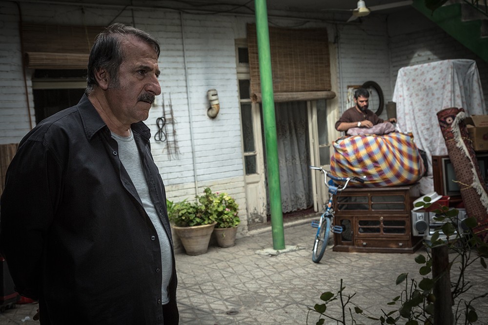 مهران رجبی در فیلم سینمایی انزوا