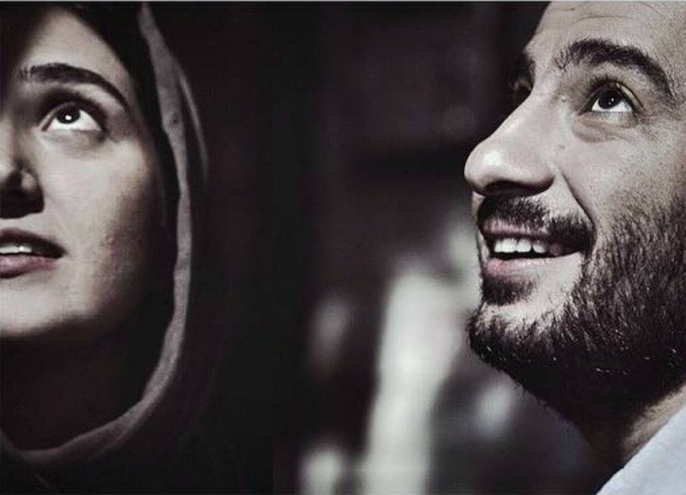 باران کوثری و نوید محمدزاده در فیلم سینمایی عصبانی نیستم