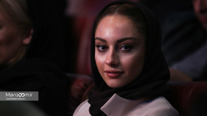 ترلان پروانه  در مراسم افتتاحیه سی و پنجمین جشنواره فیلم فجر