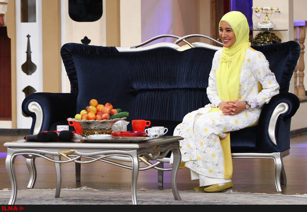 تصاویر بهاره افشاری در برنامه دورهمی گزارش تصویری از منظوم