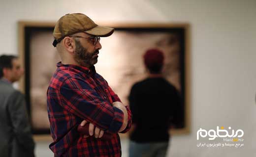  نمایشگاه عکس‌های فیلم «ایستاده درغبار» باحضورجمعی از هنرمندان افتتاح ‌شد.  